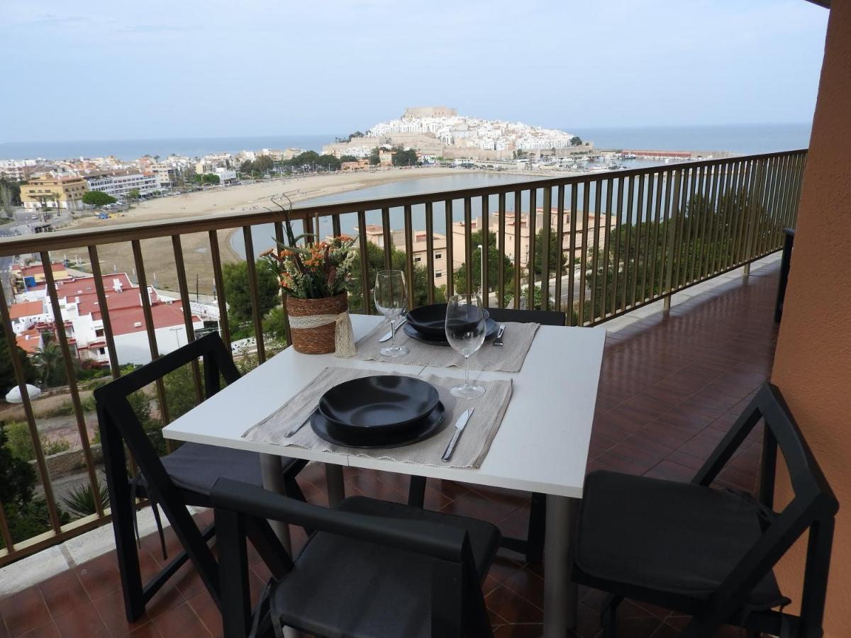 The Views, Vistas
